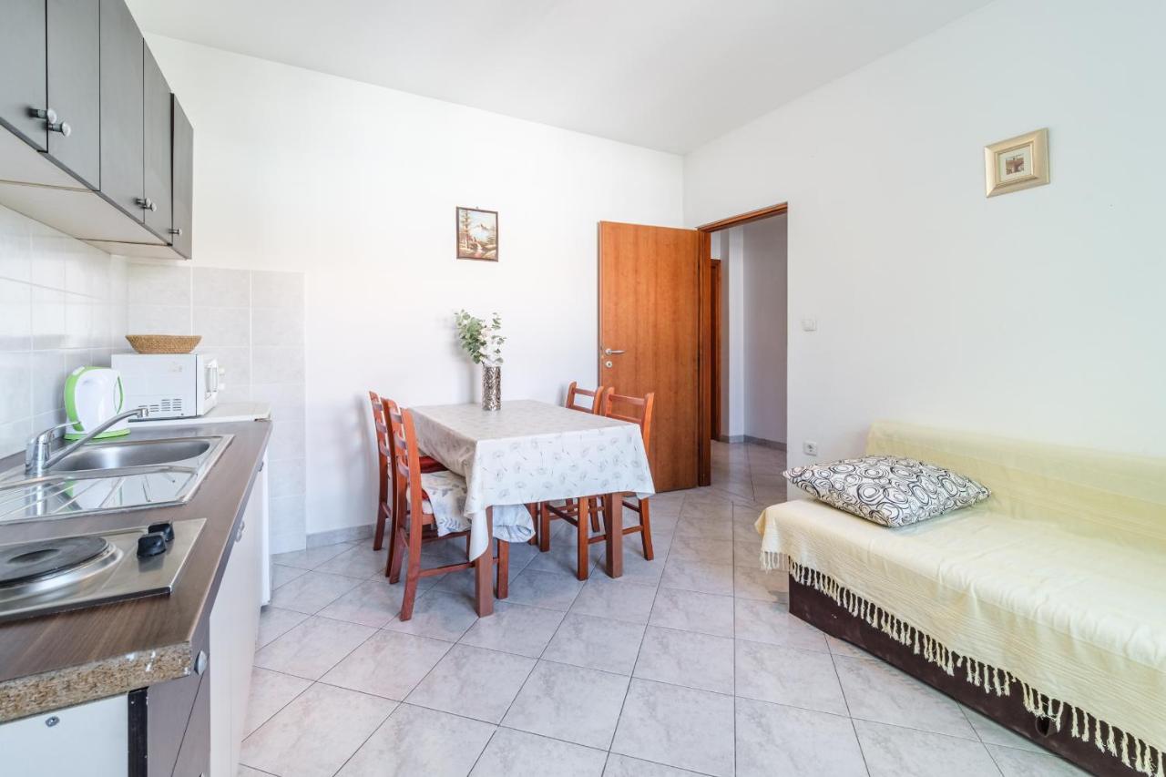 Beach Paradise Apartments Подстрана Экстерьер фото