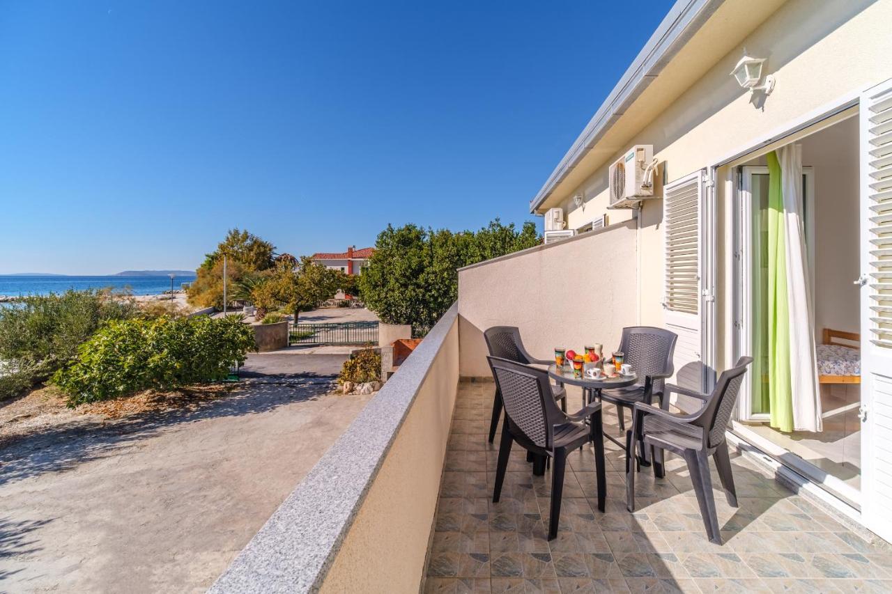 Beach Paradise Apartments Подстрана Экстерьер фото