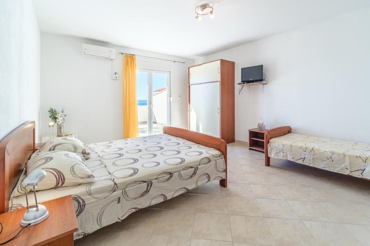 Beach Paradise Apartments Подстрана Экстерьер фото
