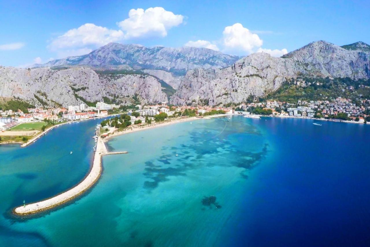 Beach Paradise Apartments Подстрана Экстерьер фото